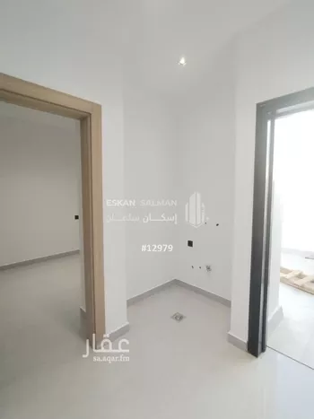 فيلا للبيع في شارع يزيد الرشك الضبعي, حي المدينة الصناعية, مدينة المدينه المنوره, منطقة المدينة المنورة صورة 4