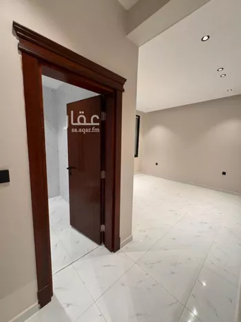 شقة للبيع في شارع ام المؤمنين عائشة بنت ابي بكر, حي الشاطئ, مدينة جازان, منطقة جازان صورة 5