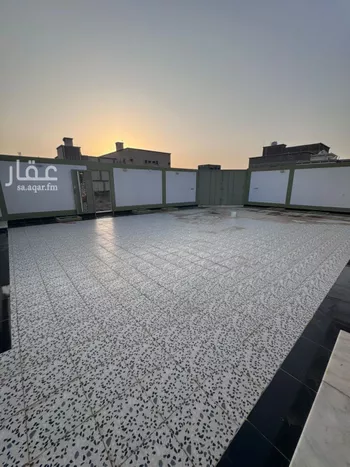 دور للبيع في شارع صفية بنت حيى بن اخطب, حي الورود, مدينة صامطه, منطقة جازان صورة 4