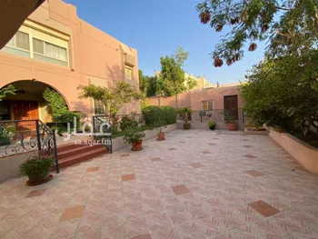 فيلا للبيع في شارع احمد الخطابي, حي الأمير فواز الجنوبى, مدينة جدة, منطقة مكة المكرمة صورة 3