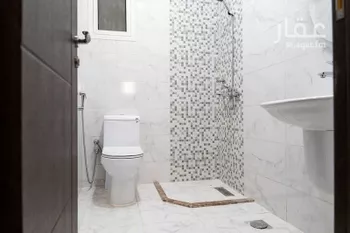 شقة للبيع في شارع عمر ابن يوسف المقرئ, حي بطحاء قريش, مدينة مكه المكرمه, منطقة مكة المكرمة صورة 3