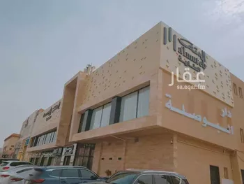 مكتب تجاري للإيجار في شارع عثمان بن عفان الفرعي, حي الوادي, مدينة الرياض, منطقة الرياض صورة 2
