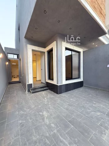 فيلا للبيع في شارع احمد الطيبي, حي بدر, مدينة الرياض, منطقة الرياض صورة 2