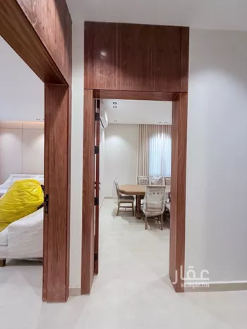دور للبيع في شارع النفود, حي عكاظ, مدينة الرياض, منطقة الرياض صورة 5