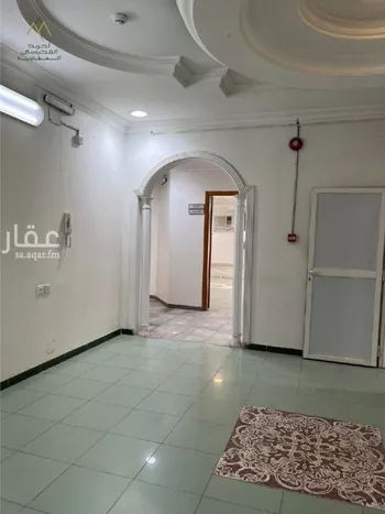 فيلا للبيع في شارع شارع الأمير سلطان بن عبدالعزيز, حي الخالدية, مدينة امارة منطقة الرياض - الدرعيه, منطقة الرياض صورة 5