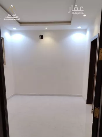 فيلا للإيجار في شارع إبراهيم بن إدريس المالكي, حي الرمال, مدينة الرياض, منطقة الرياض صورة 5