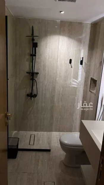 شقة للإيجار في شارع طريق المطار الفرعي, حي الفلاح, مدينة الرياض, منطقة الرياض صورة 5