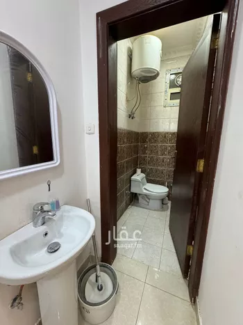 عمارة للإيجار في شارع ينبع, حي ظهرة لبن, مدينة الرياض, منطقة الرياض صورة 3