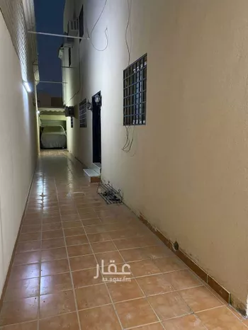 فيلا للبيع في شارع العذيب, حي إشبيلية, مدينة الرياض, منطقة الرياض صورة 2