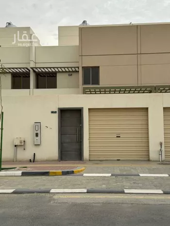 فيلا للإيجار في شارع بقعاء ، حي الاسكان الشمالي ، الدمام ، الدمام
