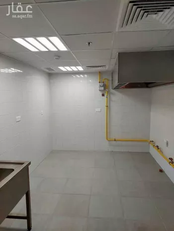 عمارة للإيجار في شارع الا??فاق, حي منيفة, مدينة الاحساء, المنطقة الشرقية