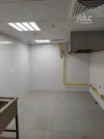 عمارة للإيجار في شارع محمد أبي نهية, حي السويدي, مدينة الرياض, منطقة الرياض