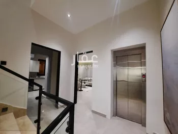 شقة للبيع في شارع القاسم الديمرتي, حي بدر, مدينة الرياض, منطقة الرياض صورة 3