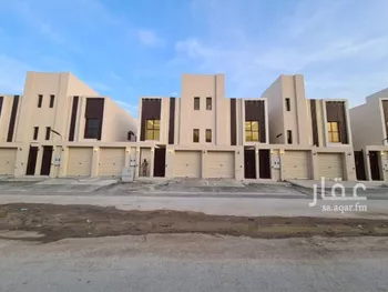 دور للبيع في شارع ممر1, حي عكاظ, مدينة الرياض, منطقة الرياض صورة 2