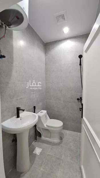 شقة للإيجار في شارع عبدالرحمن بن عزاز, حي الشهداء, مدينة الرياض, منطقة الرياض صورة 5