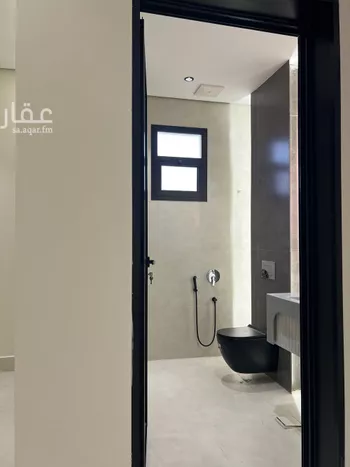 فيلا للبيع في شارع الحسن بن الفحام, حي المنار, مدينة عنيزه, منطقة القصيم صورة 5