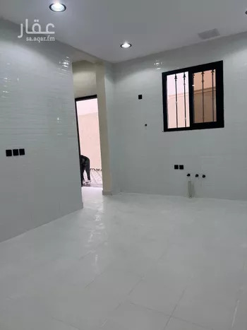 دور للبيع في شارع ابي المكارم, حي الصفاء, مدينة عنيزه, منطقة القصيم صورة 4
