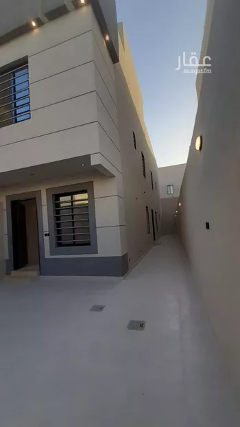 دور للبيع في شارع الرسالة, حي بدر, مدينة الرياض, منطقة الرياض صورة 2