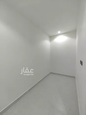 دور للبيع في شارع حرب السلمي, حي بدر, مدينة الرياض, منطقة الرياض صورة 2