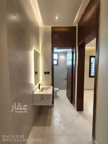 دور للبيع في شارع شرحبيل بن سعد, حي بدر, مدينة الرياض, منطقة الرياض صورة 5