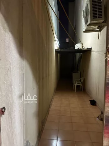 فيلا للبيع في شارع الجدار, حي الدار البيضاء, مدينة الرياض, منطقة الرياض صورة 5