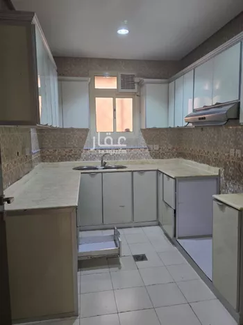 شقة للإيجار في شارع حسن قيم زادة, حي القيروان, مدينة الرياض, منطقة الرياض صورة 3