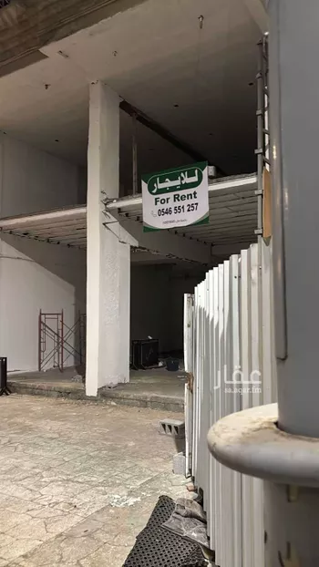 محل للإيجار في شارع عثمان بن عفان ، حي النزهة ، الدمام ، الدمام