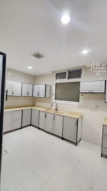 شقة للإيجار في شارع شهيد الدين ثم الوطن عبدالله حسين ثعيل, حي الشهداء, مدينة الرياض, منطقة الرياض صورة 3