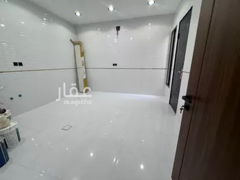 فيلا للبيع في شارع جلاجل, حي ظهرة لبن, مدينة الرياض, منطقة الرياض صورة 5