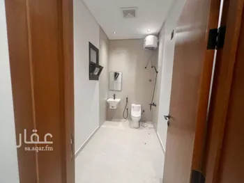 فيلا للبيع في شارع طريق خريص, حي الجنادرية, مدينة الرياض, منطقة الرياض صورة 2