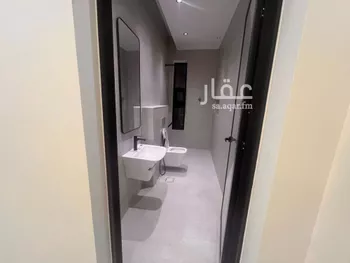 فيلا للبيع في شارع طريق خريص, حي الجنادرية, مدينة الرياض, منطقة الرياض صورة 4