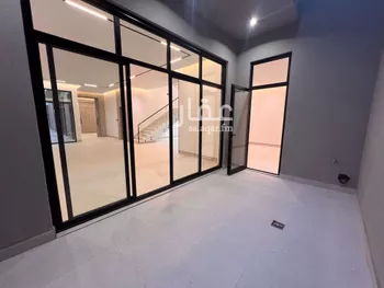 فيلا للبيع في شارع الضياء, حي الجنادرية, مدينة الرياض, منطقة الرياض صورة 3