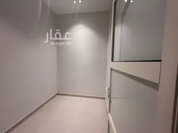 دور للبيع في شارع طريق خريص, حي الجنادرية, مدينة الرياض, منطقة الرياض صورة 5