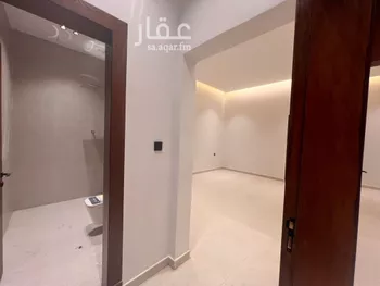 دور للبيع في شارع طريق خريص, حي الجنادرية, مدينة الرياض, منطقة الرياض صورة 4