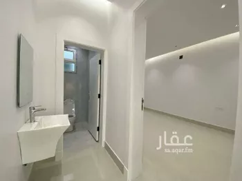 فيلا للبيع في شارع عبدالرحمن بن موسى, حي العوالي, مدينة الرياض, منطقة الرياض صورة 2
