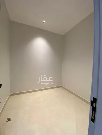 شقة للبيع في شارع الفرسان, حي عكاظ, مدينة الرياض, منطقة الرياض صورة 2