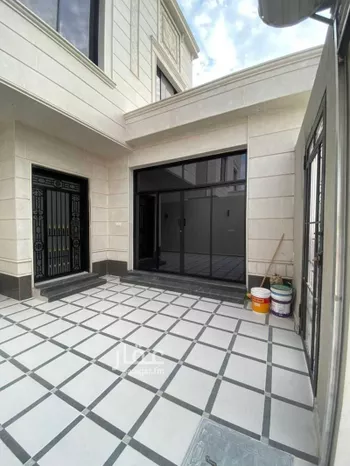دور للبيع في شارع أبي القاسم بن مكي, حي طيبة, مدينة الرياض, منطقة الرياض صورة 4