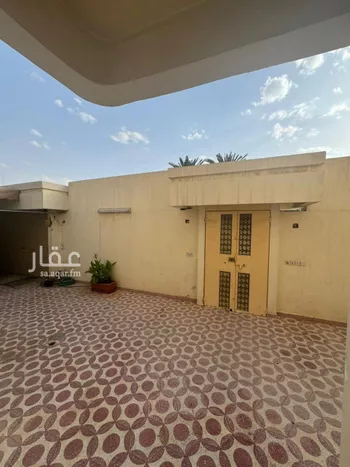فيلا للبيع في شارع حسان الأسلمي, حي ظهرة البديعة, مدينة الرياض, منطقة الرياض صورة 5