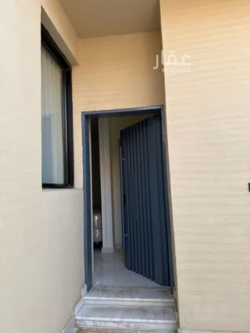 فيلا للإيجار في شارع أصفان, حي العريجاء الأوسط, مدينة الرياض, منطقة الرياض صورة 2