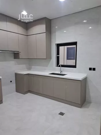 شقة للإيجار في شارع جبل شدقم, حي الحمراء, مدينة الخبر, المنطقة الشرقية