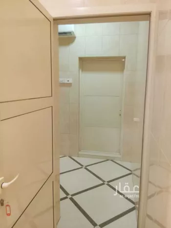 غرفة للإيجار في شارع عمر بن الخطاب, حي الشروفية, مدينة الاحساء, المنطقة الشرقية صورة 3