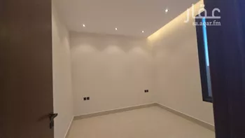 فيلا للبيع في شارع الوسيطي, حي ظهرة لبن, مدينة الرياض, منطقة الرياض صورة 5