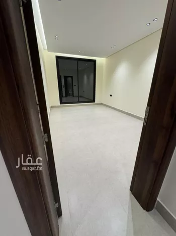 فيلا للبيع في شارع علي بن عبدالكافي, حي الرمال, مدينة الرياض, منطقة الرياض صورة 4