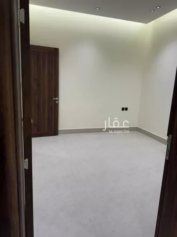 فيلا للبيع في شارع علي بن عبدالكافي, حي الرمال, مدينة الرياض, منطقة الرياض صورة 2