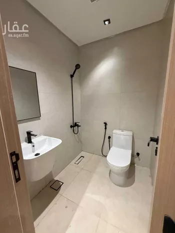 عمارة للبيع في حي الراكة الشمالية, مدينة الدمام, المنطقة الشرقية صورة 3