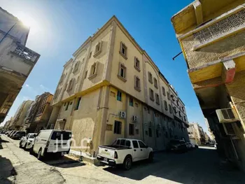 عمارة للبيع في شارع الربيع العبسي, حي العدامة, مدينة الدمام, المنطقة الشرقية صورة 2