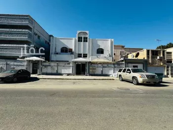 عمارة للبيع في حي النخيل, مدينة الدمام, المنطقة الشرقية صورة 2