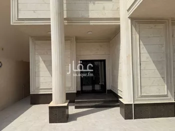 فيلا للبيع في شارع العنبر, حي المنتزة, مدينة الدمام, المنطقة الشرقية صورة 2