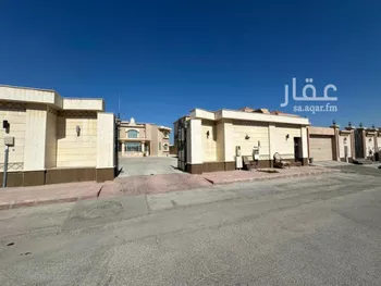فيلا للبيع في شارع العبرة, حي النزهة, مدينة الدمام, المنطقة الشرقية صورة 2