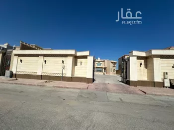 فيلا للبيع في شارع العبرة, حي النزهة, مدينة الدمام, المنطقة الشرقية صورة 2